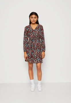 ONLY ONLEMMA BELT DRESS - Freizeitkleid - True Red Clem