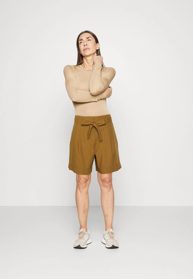 Marc O'Polo HIGH RISE PLEATS BELT - Shorts - Wood Brown – Bild 2