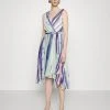 DKNY DOUBLE V FAUX WRAP WITH BELT - Cocktailkleid/festliches Kleid - Painted Skies/ivory/sunkist Coral Multi