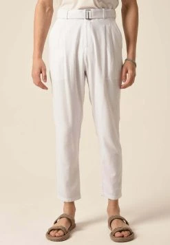 BELT DETAILED - Stoffhose - White